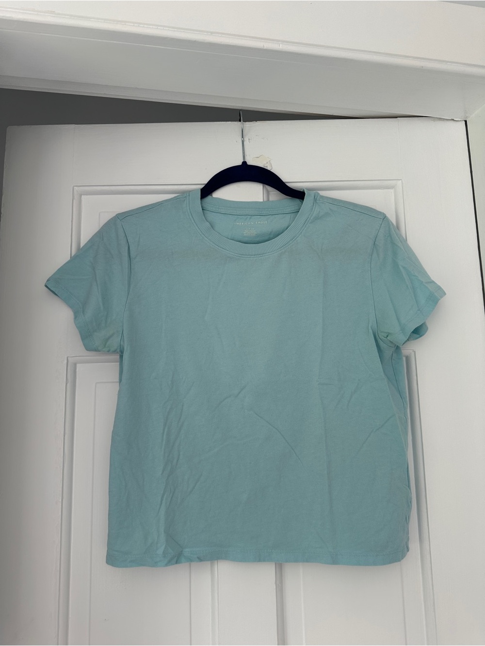 American Eagle Robins Egg Light Blue Boxy Tee Shirt in Size Small